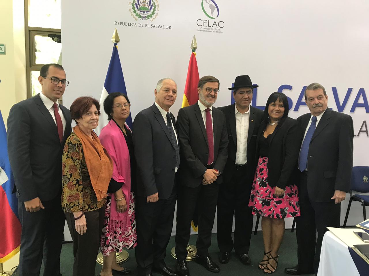 El Salvador | Reunión con las delegaciones de países miembros de CELAC