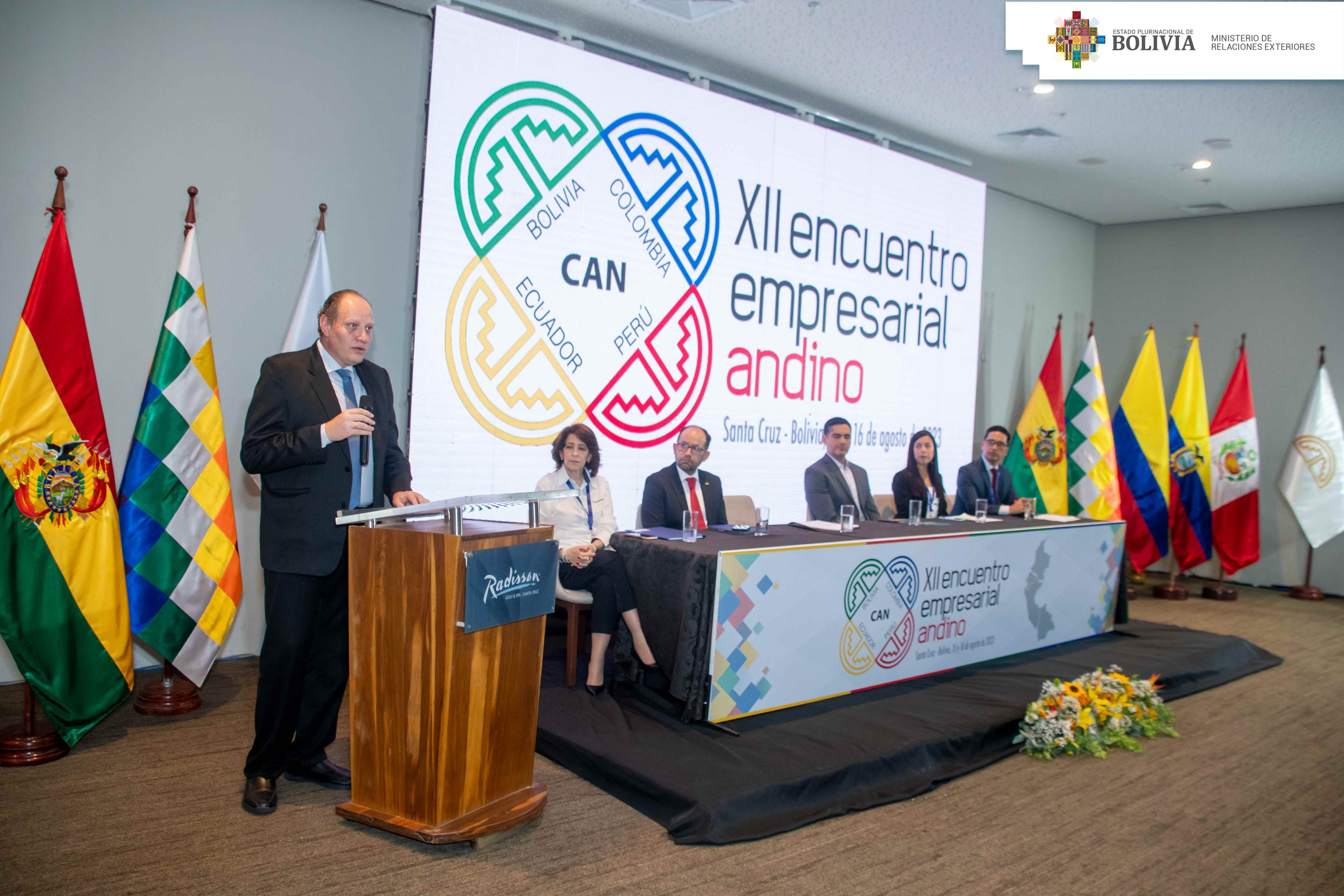 Se inició el XII Encuentro Empresarial Andino en la ciudad de Santa Cruz de la Sierra en Bolivia 