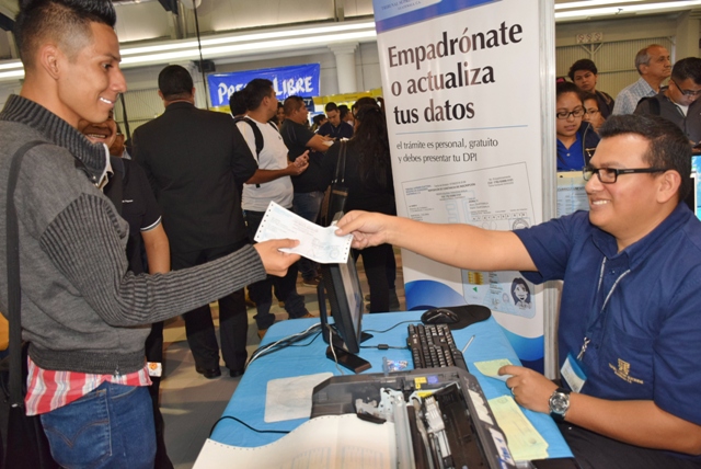 Bolivia avanza en el empadronamiento en el exterior – CANCILLERIA ...
