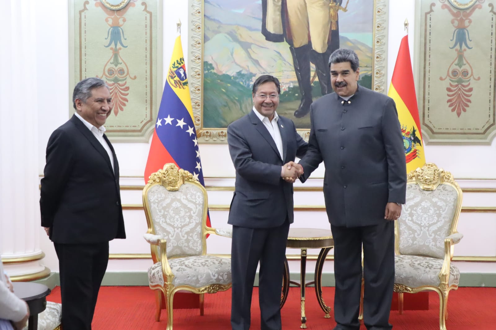 Bolivia y Venezuela suscriben 13 acuerdos de cooperación bilateral 